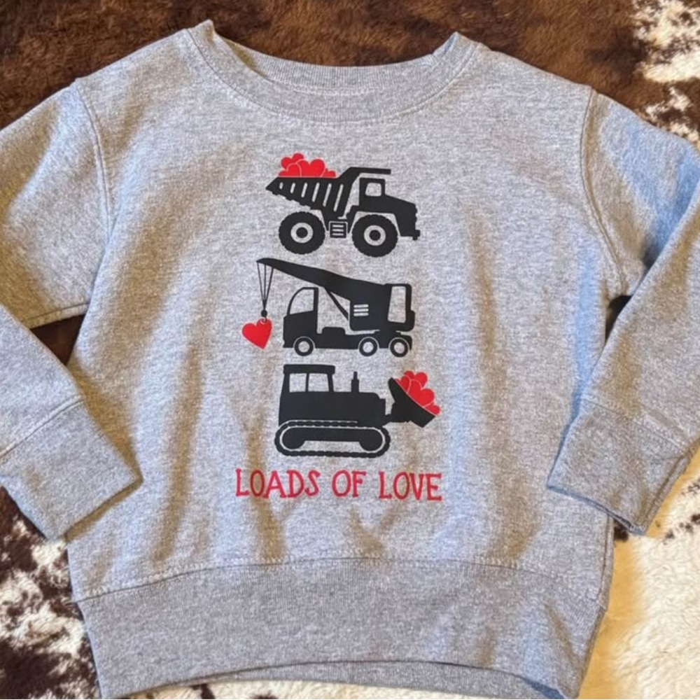 Toddler Boy Crewneck ‘Loads of Love'